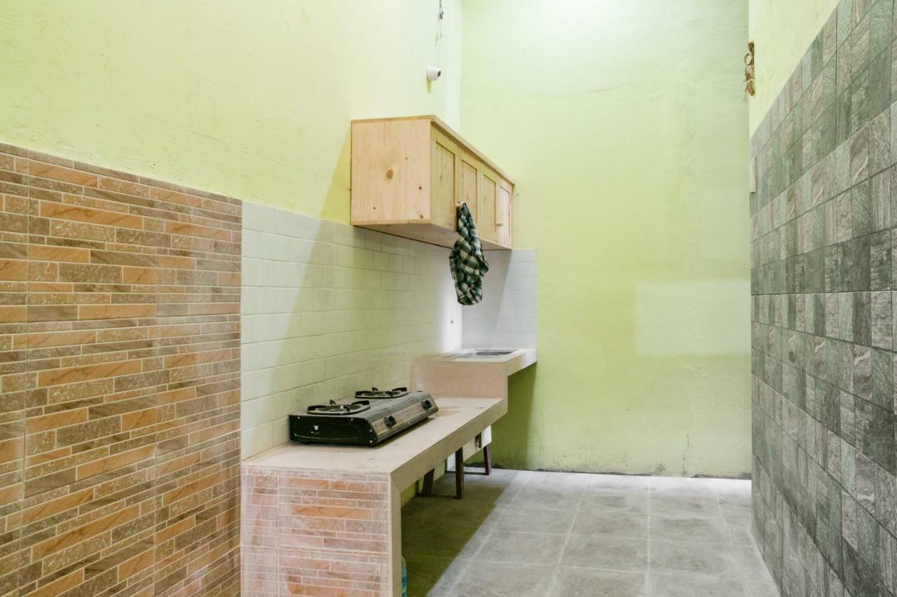 Hotel RedDoorz @ Panglima Polim 2 Dżakarta Zewnętrze zdjęcie
